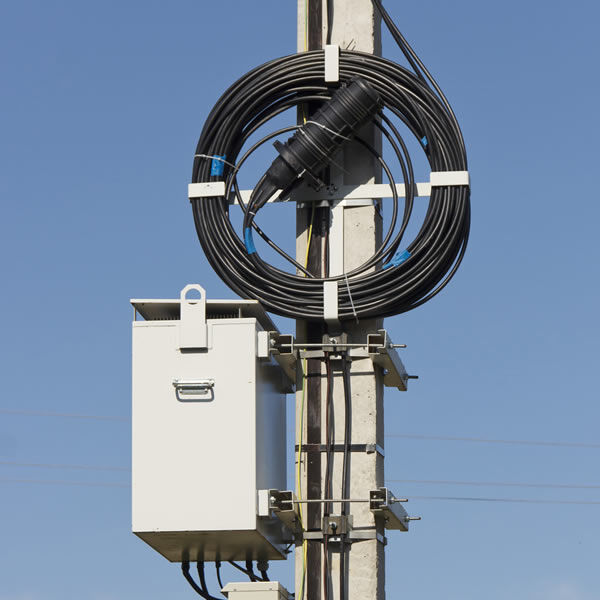 Link small cell solutions